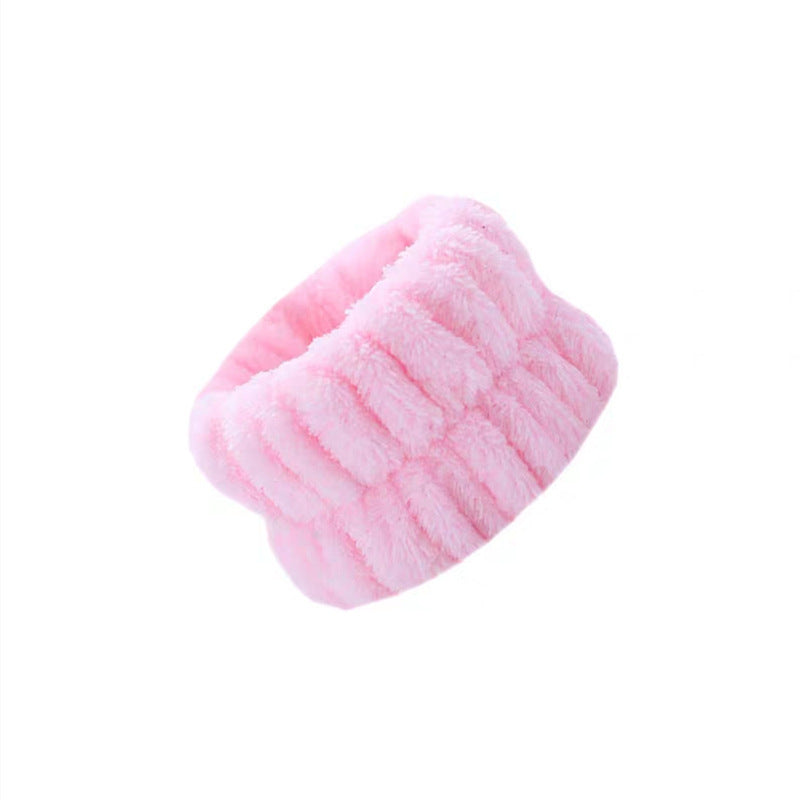 Luxurious Coral Velvet Absorbent Headband for Skincare and Makeup